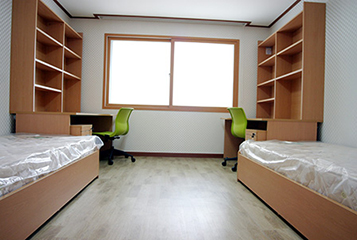Dormitory (2 people per room)